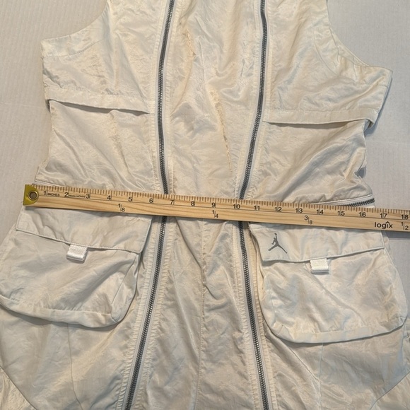 Nike Air Jordan Women's White Flight Suit Size M - Picture 8 of 16